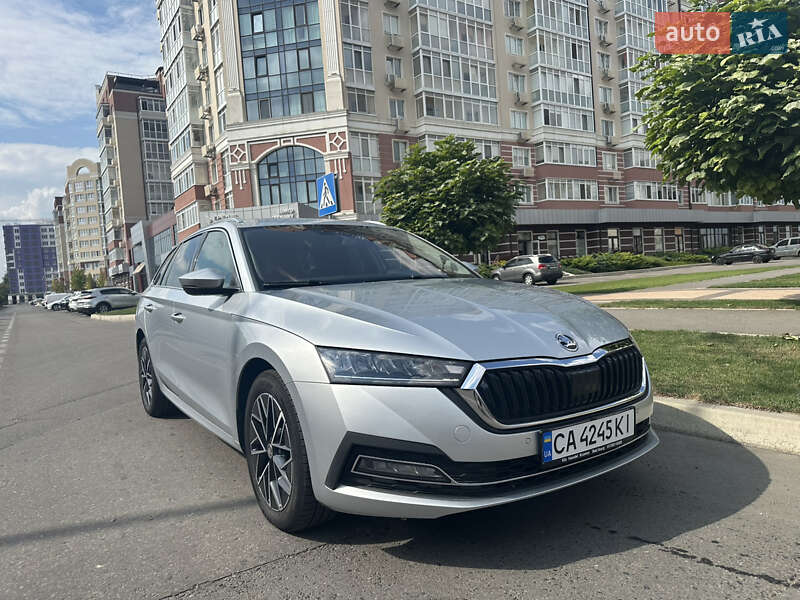 Универсал Skoda Octavia 2021 в 