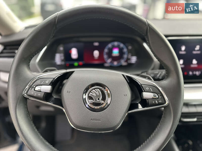 Лифтбек Skoda Octavia 2023 в Днепре