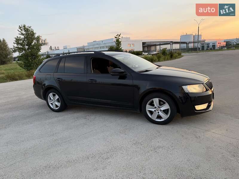 Универсал Skoda Octavia 2014 в Коростене