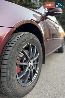 Лифтбек Skoda Octavia 2009 в 