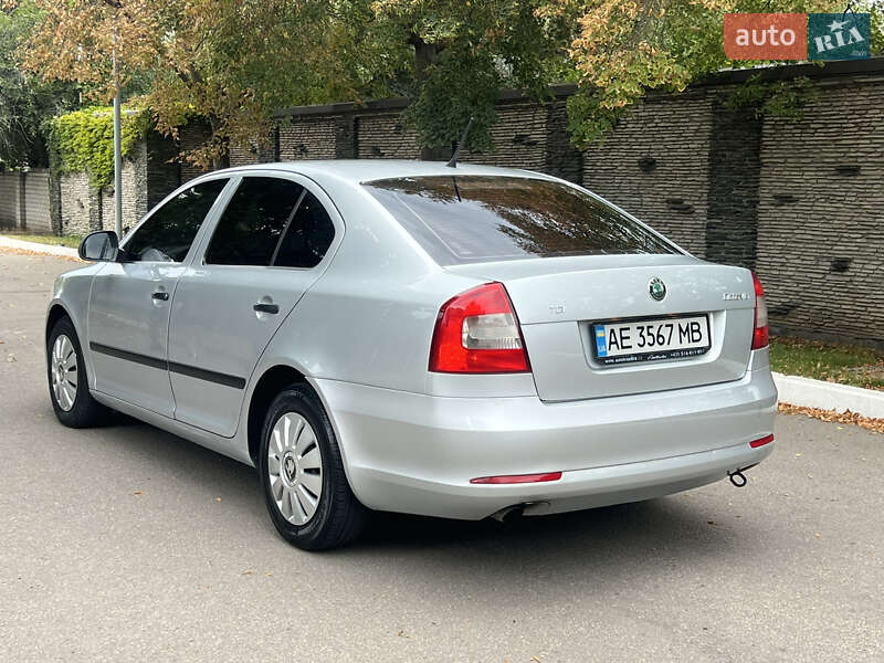Лифтбек Skoda Octavia 2011 в Днепре