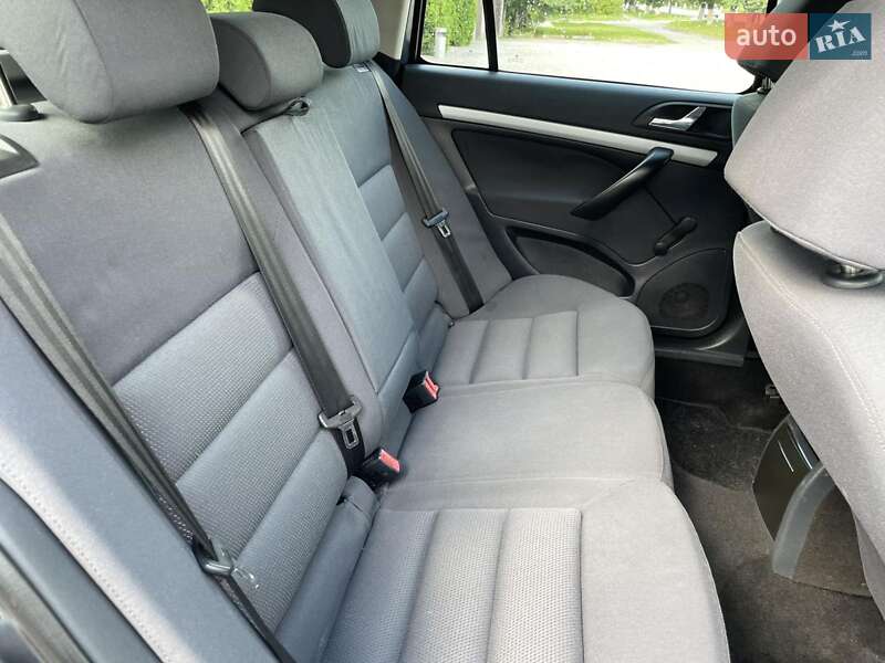 Универсал Skoda Octavia 2007 в Вознесенске