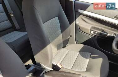 Лифтбек Skoda Octavia 2009 в 