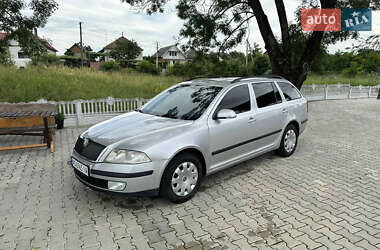 Универсал Skoda Octavia 2007 в Виноградове
