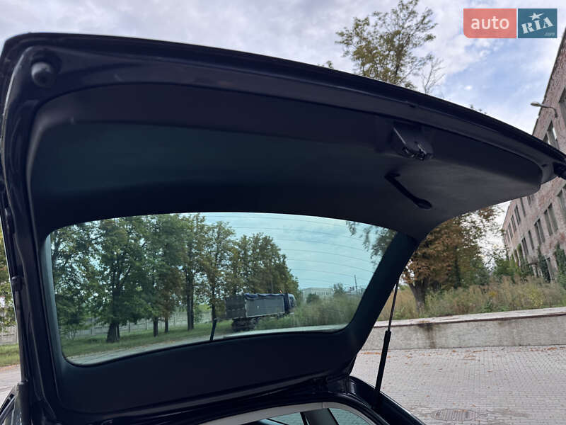 Универсал Skoda Octavia 2011 в Полтаве