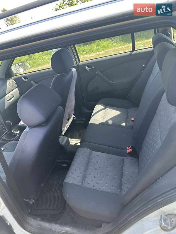 Универсал Skoda Octavia 2006 в Львове