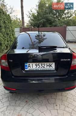 Лифтбек Skoda Octavia 2012 в 