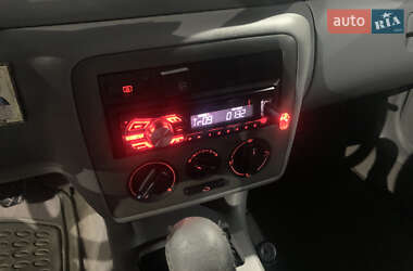 Лифтбек Skoda Octavia 1998 в 