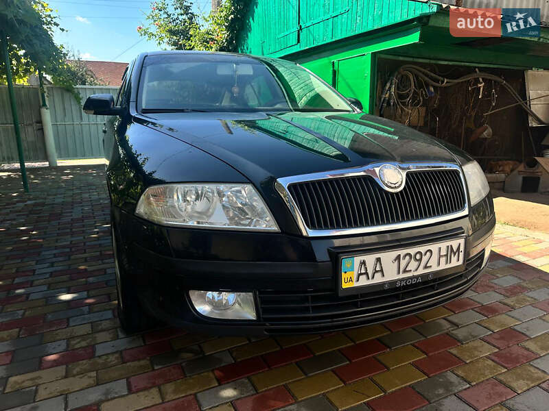 Лифтбек Skoda Octavia 2008 в 