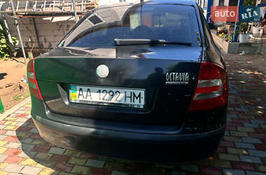 Лифтбек Skoda Octavia 2008 в 