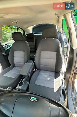 Лифтбек Skoda Octavia 2008 в 