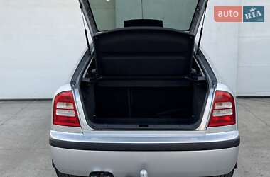 Лифтбек Skoda Octavia 2008 в 