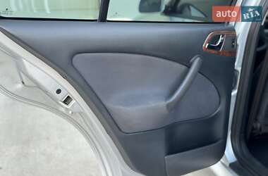 Лифтбек Skoda Octavia 2008 в 
