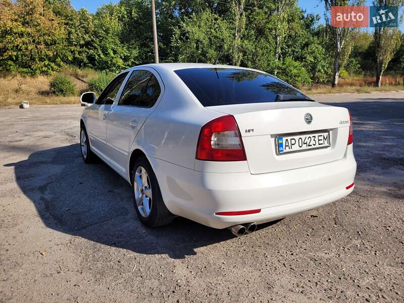 Ліфтбек Skoda Octavia 2011 в Запоріжжі