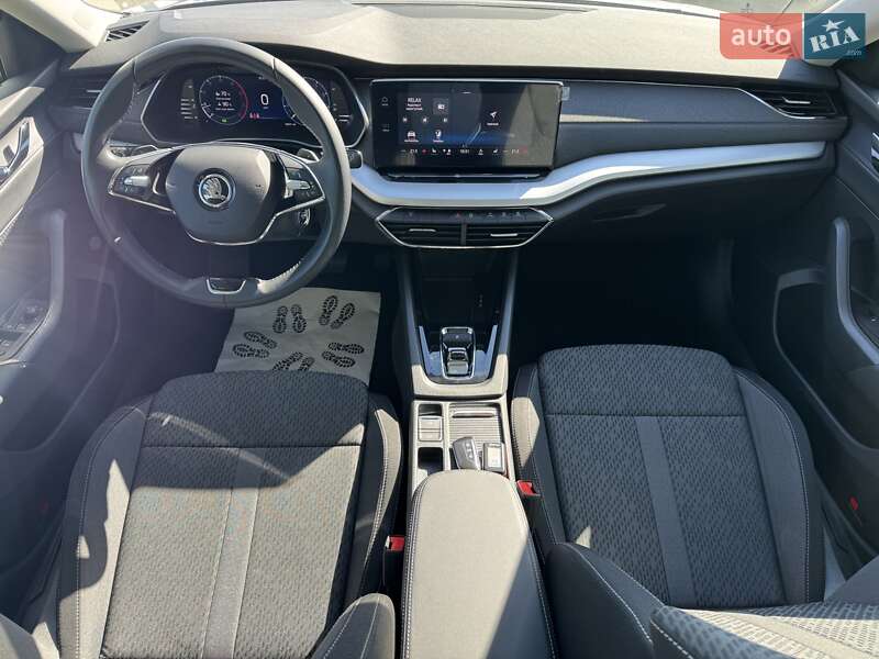 Лифтбек Skoda Octavia 2023 в Киеве фото 23 Лифтбек Skoda Octavia 2023 в Киеве