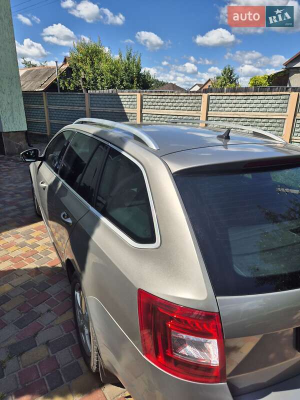 Универсал Skoda Octavia 2016 в Миргороде