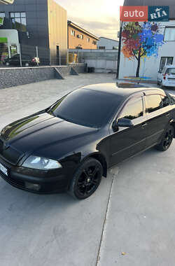Лифтбек Skoda Octavia 2008 в 