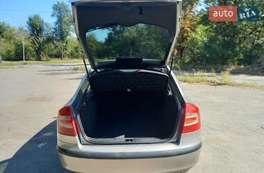 Лифтбек Skoda Octavia 2008 в 