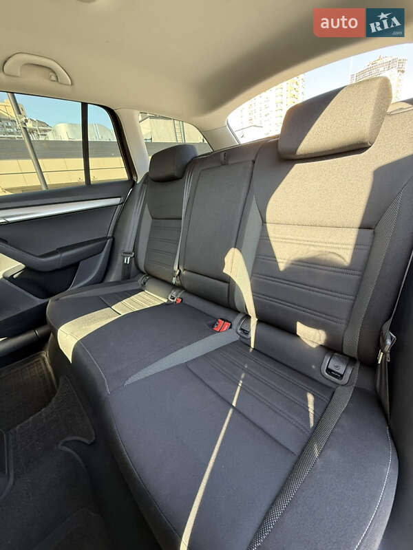 Універсал Skoda Octavia 2019 в Києві