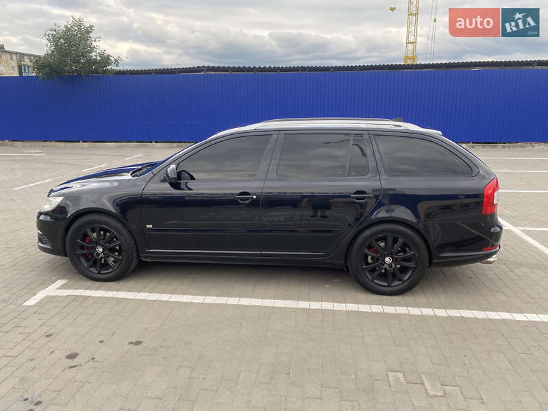 Універсал Skoda Octavia 2009 в Калуші