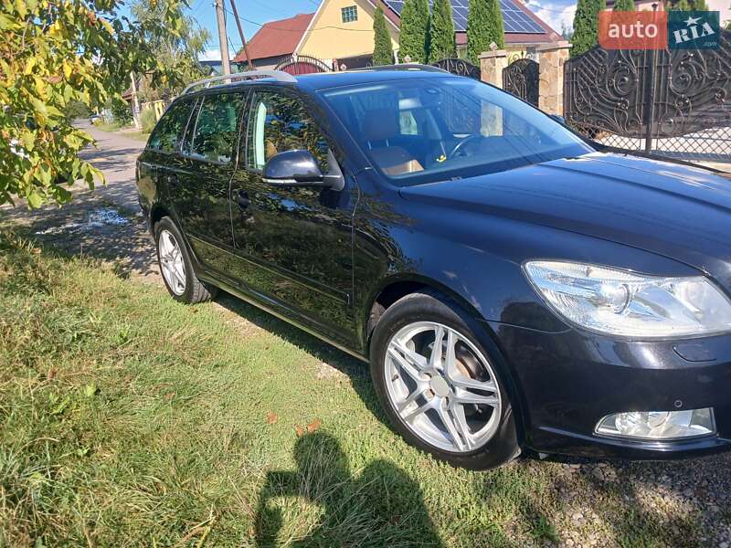 Універсал Skoda Octavia 2010 в Ужгороді