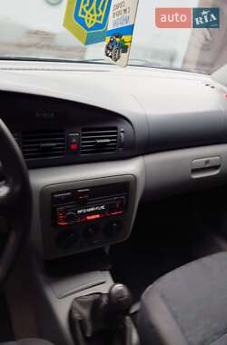 Лифтбек Skoda Octavia 1998 в 