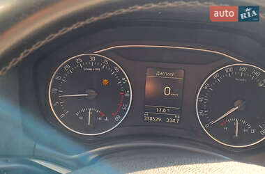 Універсал Skoda Octavia 2010 в Кельменцях