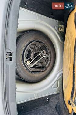 Универсал Skoda Octavia 2010 в 