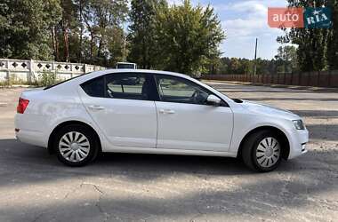 Лифтбек Skoda Octavia 2013 в 