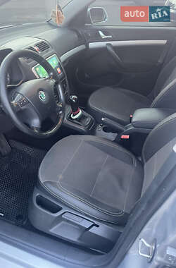 Лифтбек Skoda Octavia 2008 в 