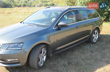 Универсал Skoda Octavia 2019 в Краснограде