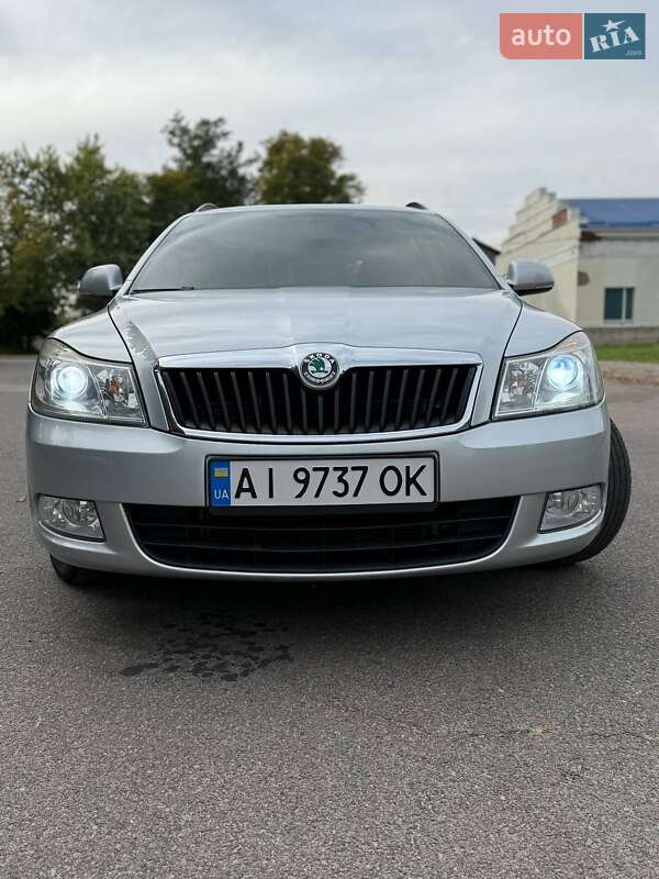 Універсал Skoda Octavia 2011 в Шостці