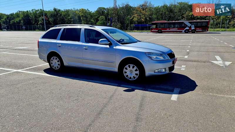 Универсал Skoda Octavia 2013 в Запорожье