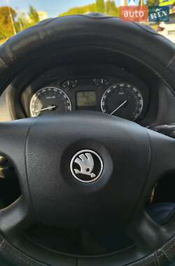 Лифтбек Skoda Octavia 2008 в 