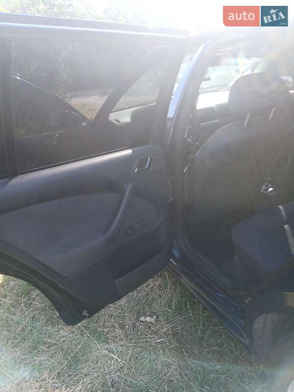 Универсал Skoda Octavia 2004 в Каменском