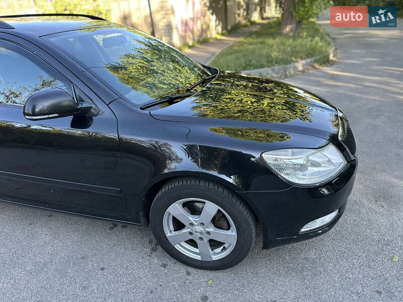 Универсал Skoda Octavia 2010 в Тернополе
