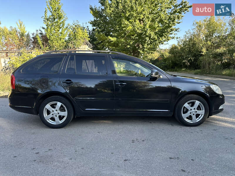Универсал Skoda Octavia 2010 в Тернополе