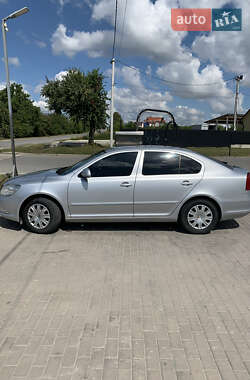 Лифтбек Skoda Octavia 2011 в 