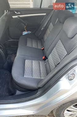 Лифтбек Skoda Octavia 2011 в 