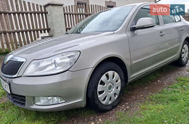 Лифтбек Skoda Octavia 2011 в Николаеве