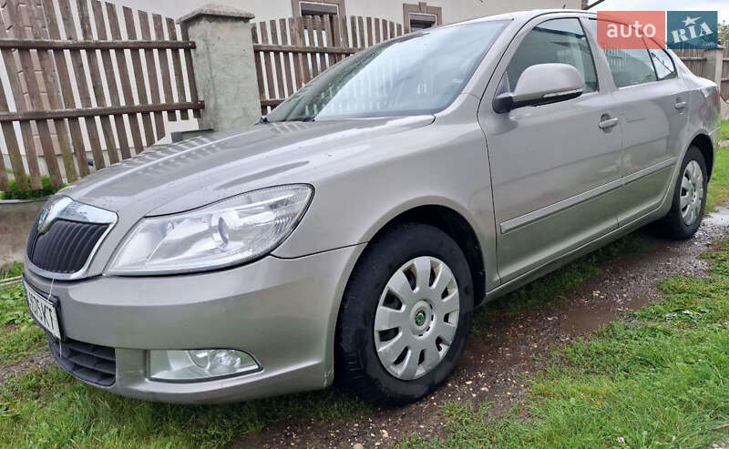 Skoda Octavia 2011 Skoda Octavia 2011