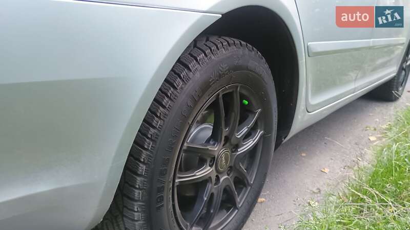 Універсал Skoda Octavia 2012 в Рівному