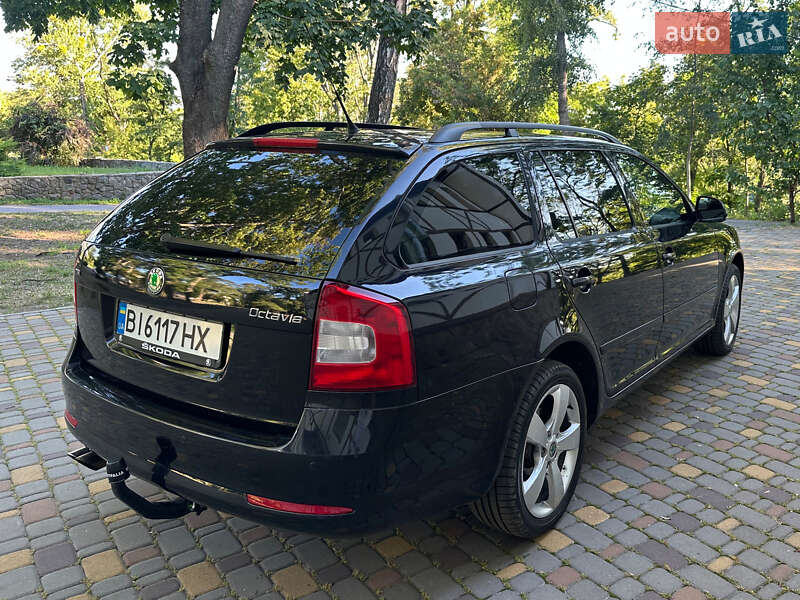 Универсал Skoda Octavia 2009 в Полтаве
