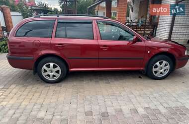 Универсал Skoda Octavia 2005 в Немирове