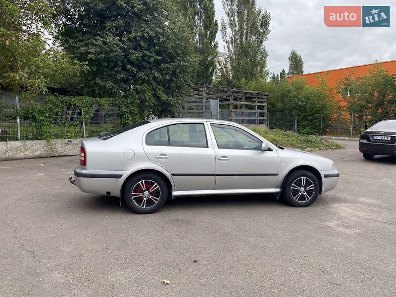 Лифтбек Skoda Octavia 2007 в Ровно