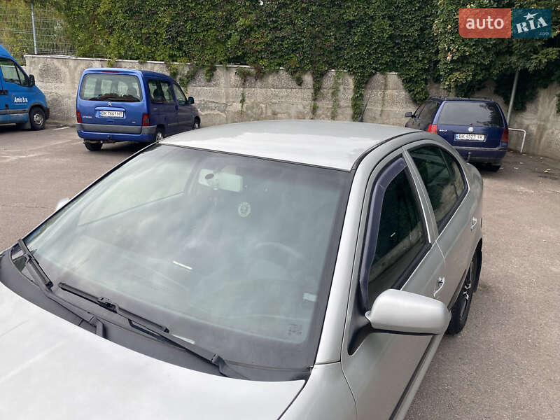 Лифтбек Skoda Octavia 2007 в Ровно