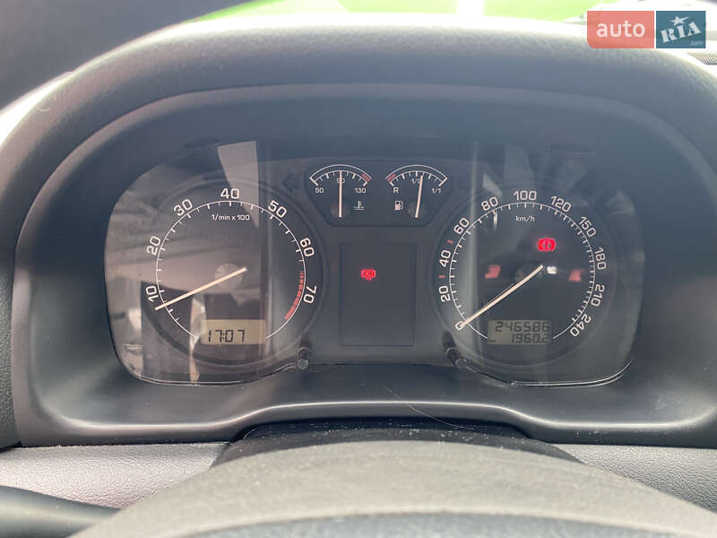 Лифтбек Skoda Octavia 2007 в Ровно