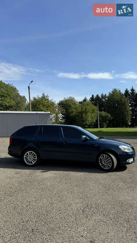 Универсал Skoda Octavia 2013 в Ивано-Франковске