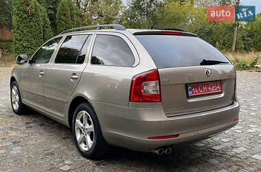 Универсал Skoda Octavia 2012 в 