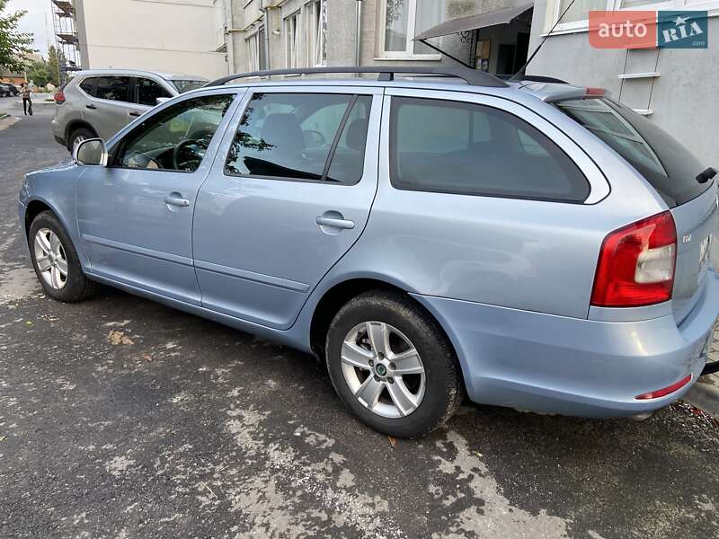 Универсал Skoda Octavia 2010 в Зборове фото 7 Универсал Skoda Octavia 2010 в Зборове